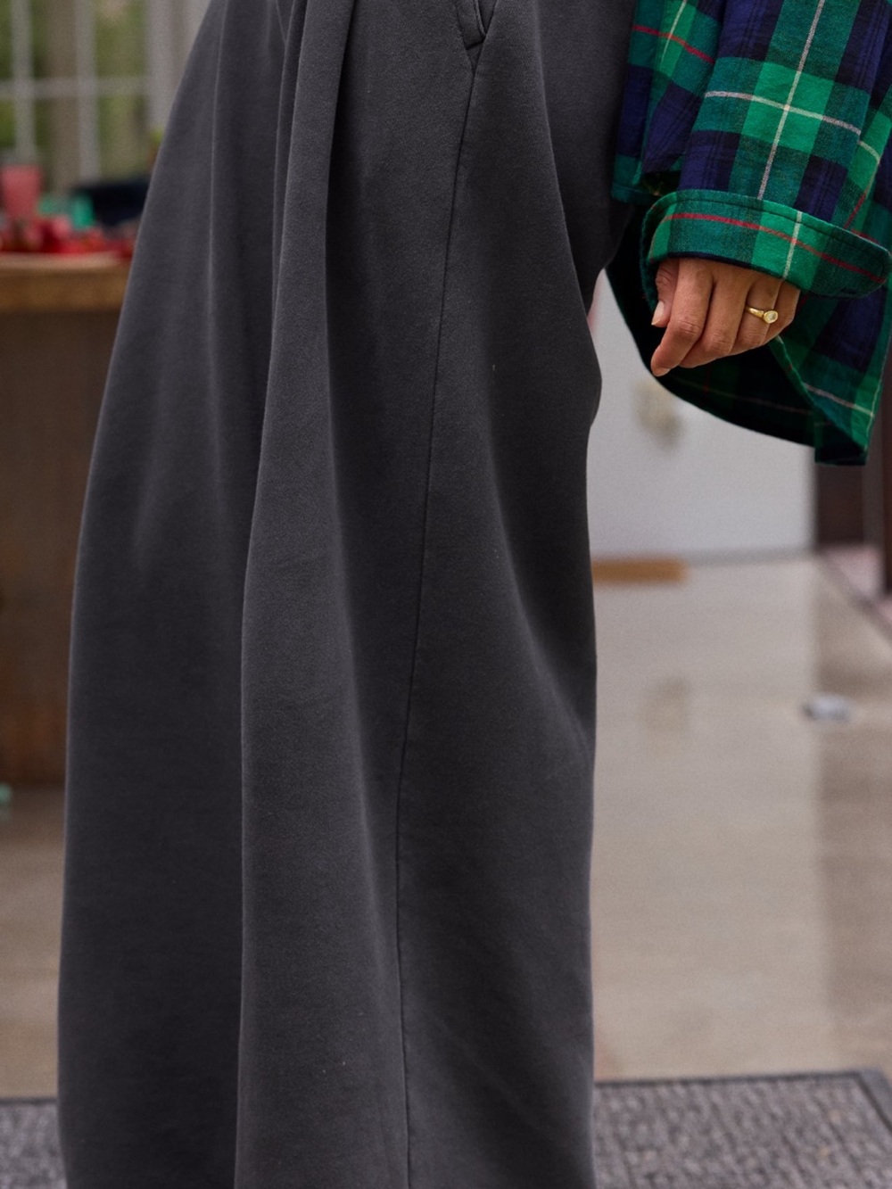 aerie Street trouser in Charcoal Gray High-Waist Wide-Leg Pants